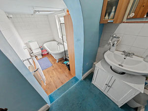 Photo 9- click for photo gallery